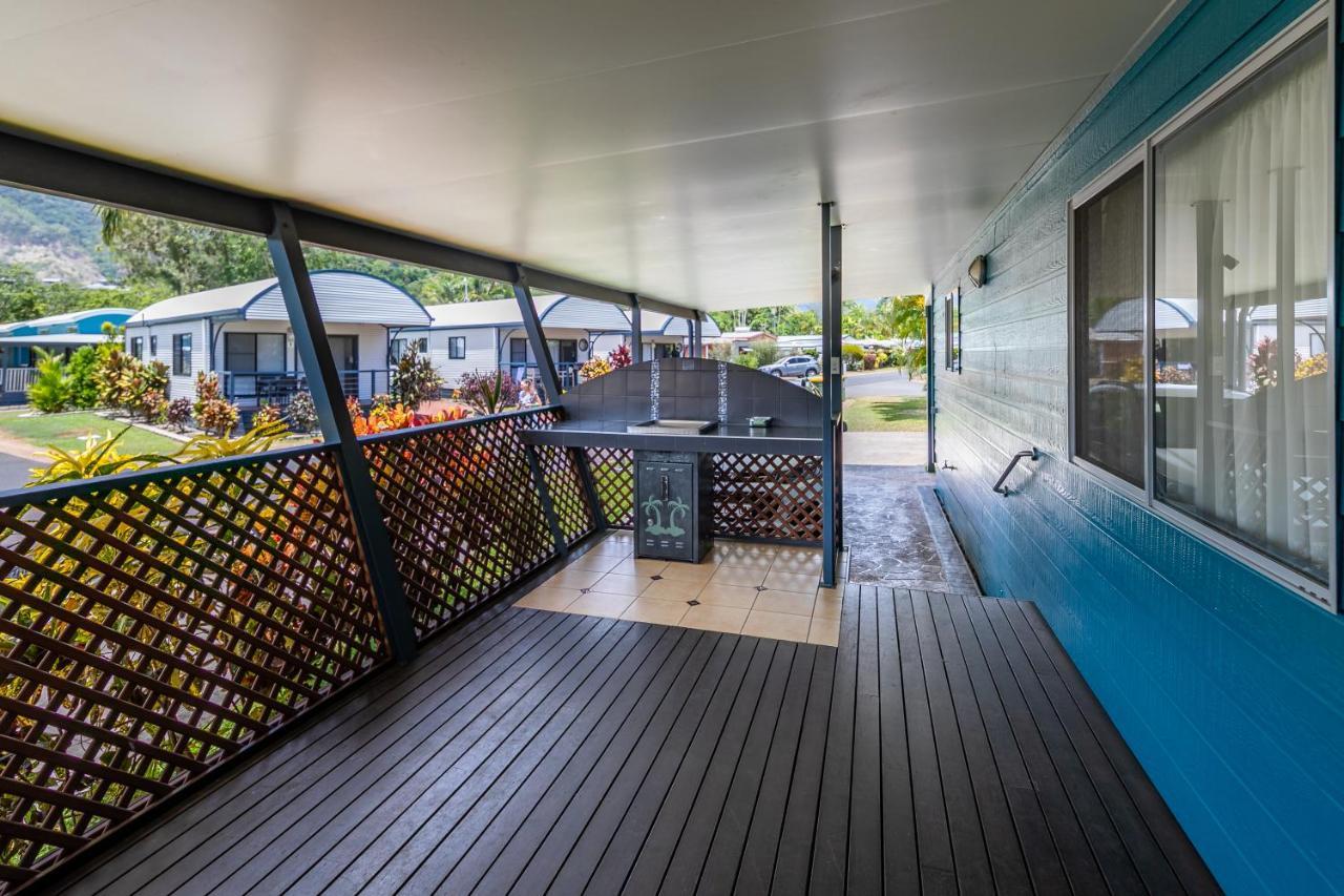 Ingenia Holidays Cairns Coconut Exterior foto A veranda in Australia